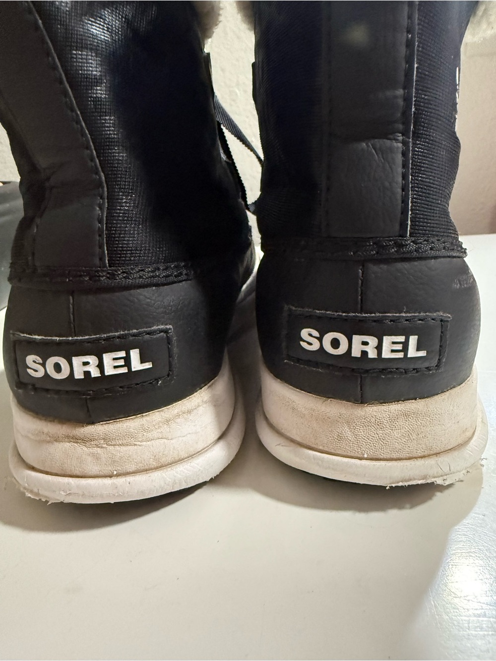 Sorel Explorer Carnival women size 7.5 black Faux-Fur Collar Lace-Up Winter Boot - Picture 5 of 10